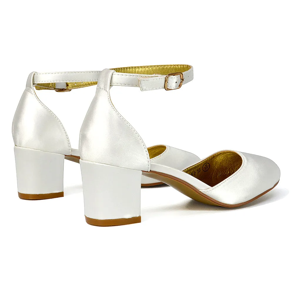 BILLIE-MAY CHUNKY STRAPPY MID BLOCK HIGH HEELS COURT SHOES IN IVORY