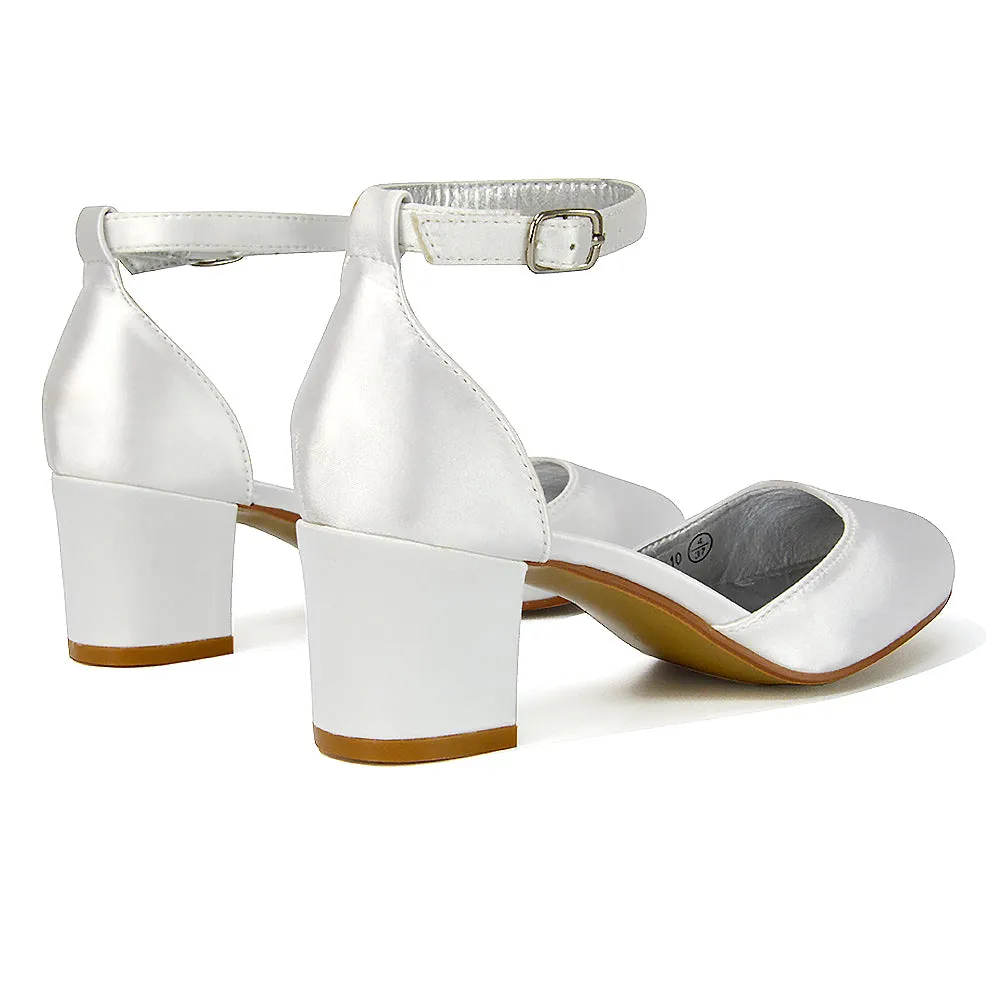 BILLIE-MAY CHUNKY STRAPPY MID BLOCK HIGH HEELS COURT SHOES IN IVORY