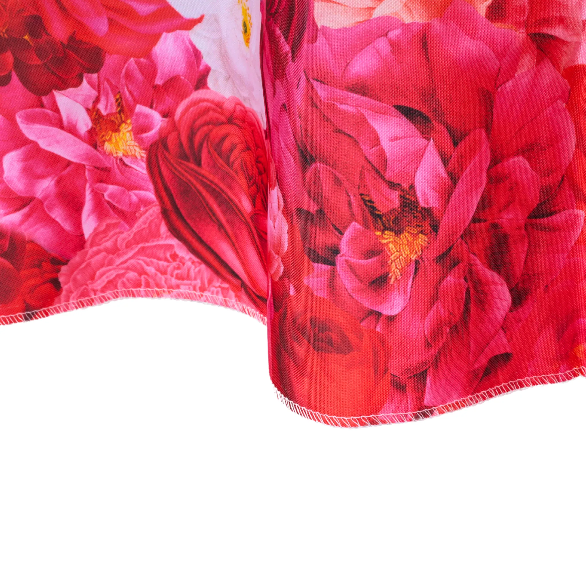 Floral Peony Roses 120" Round Tablecloth - Fuchsia