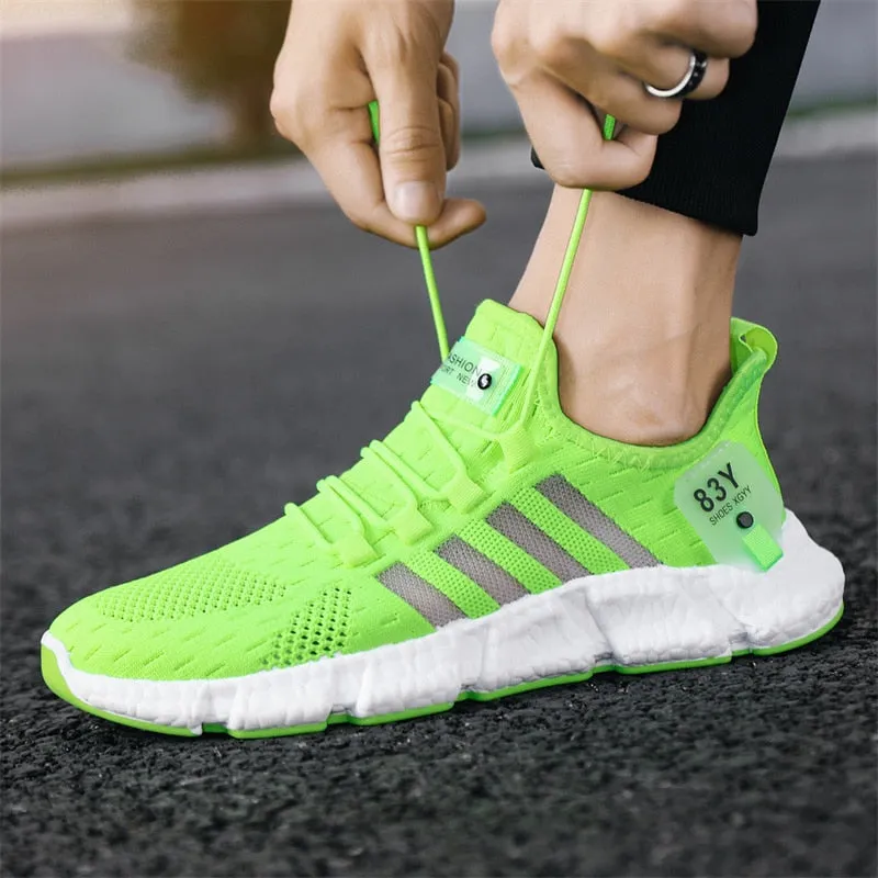 Men Light Mesh Breathable Running Sneakers