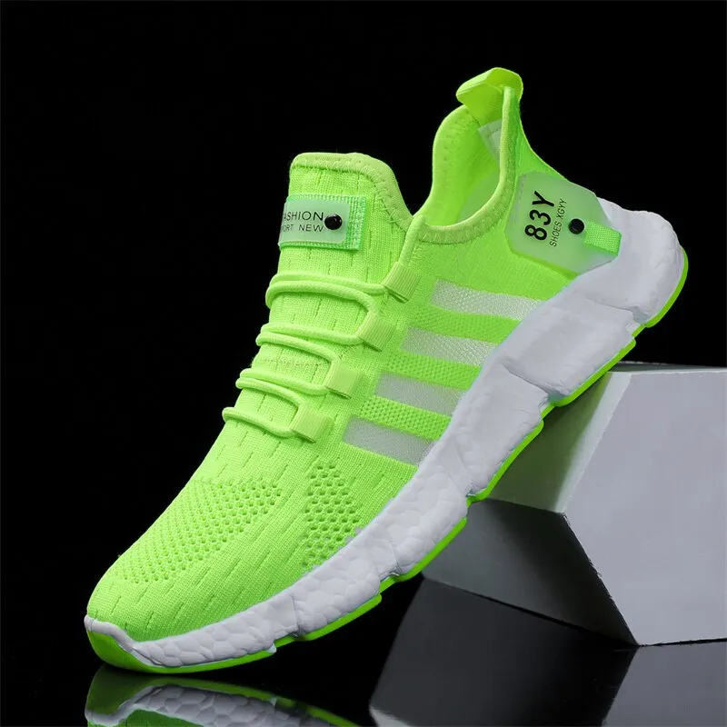 Men Light Mesh Breathable Running Sneakers