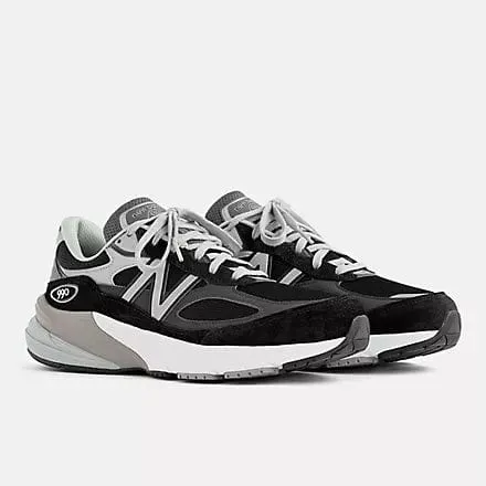 New Balance Men's 990v6 Running Shoes- Black/White