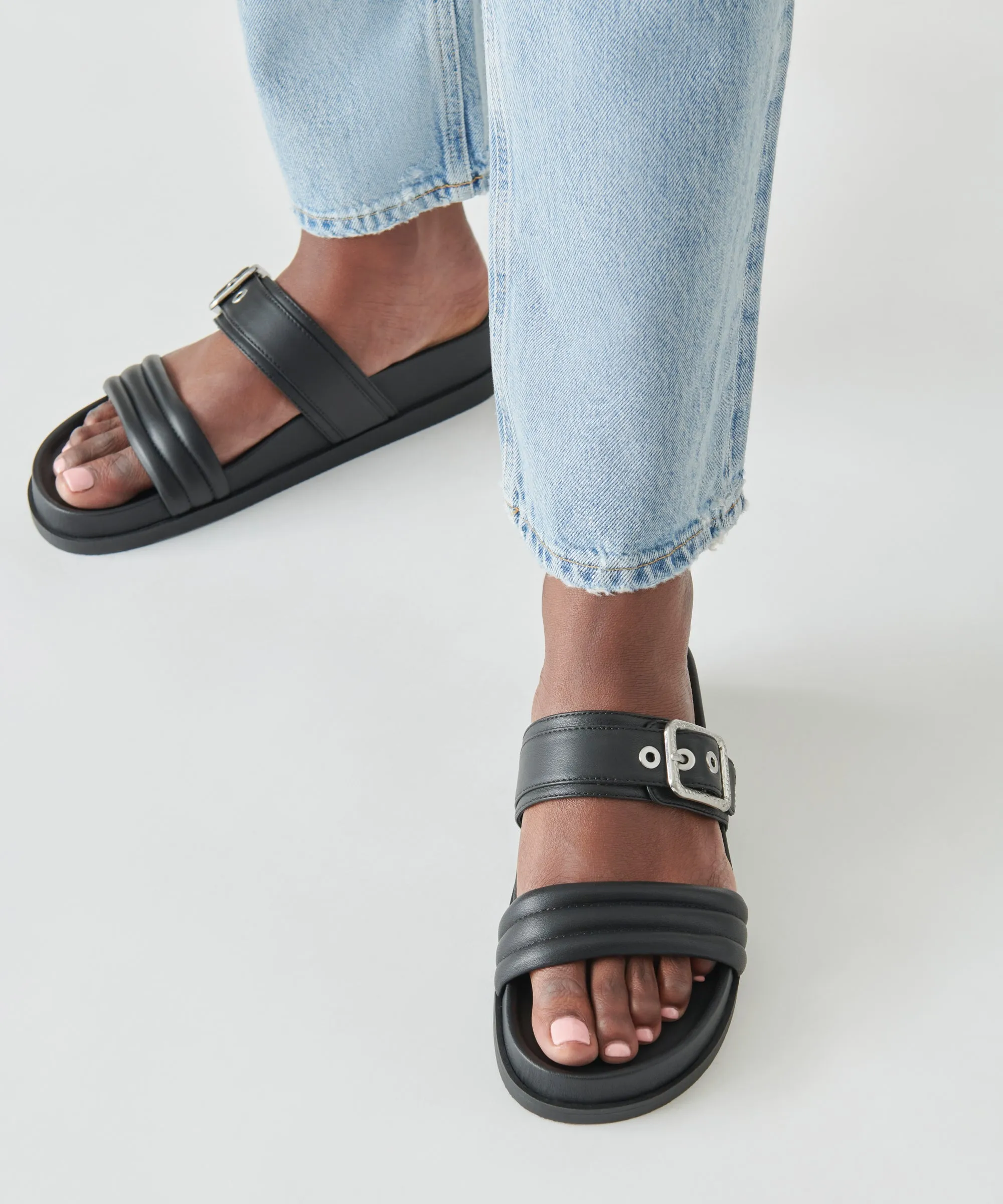 SHAILA SANDALS BLACK LEATHER