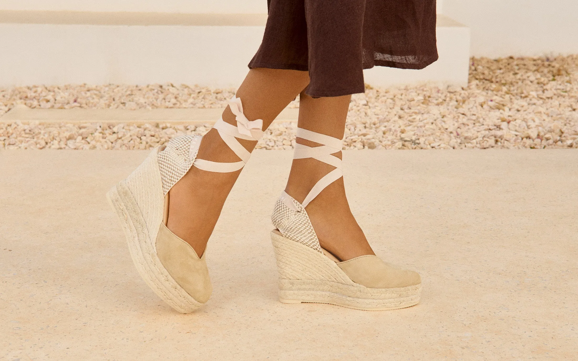 Soft Suede Heart-Shaped Wedge Espadrilles - M11WH - Hamptons Champagne Beige