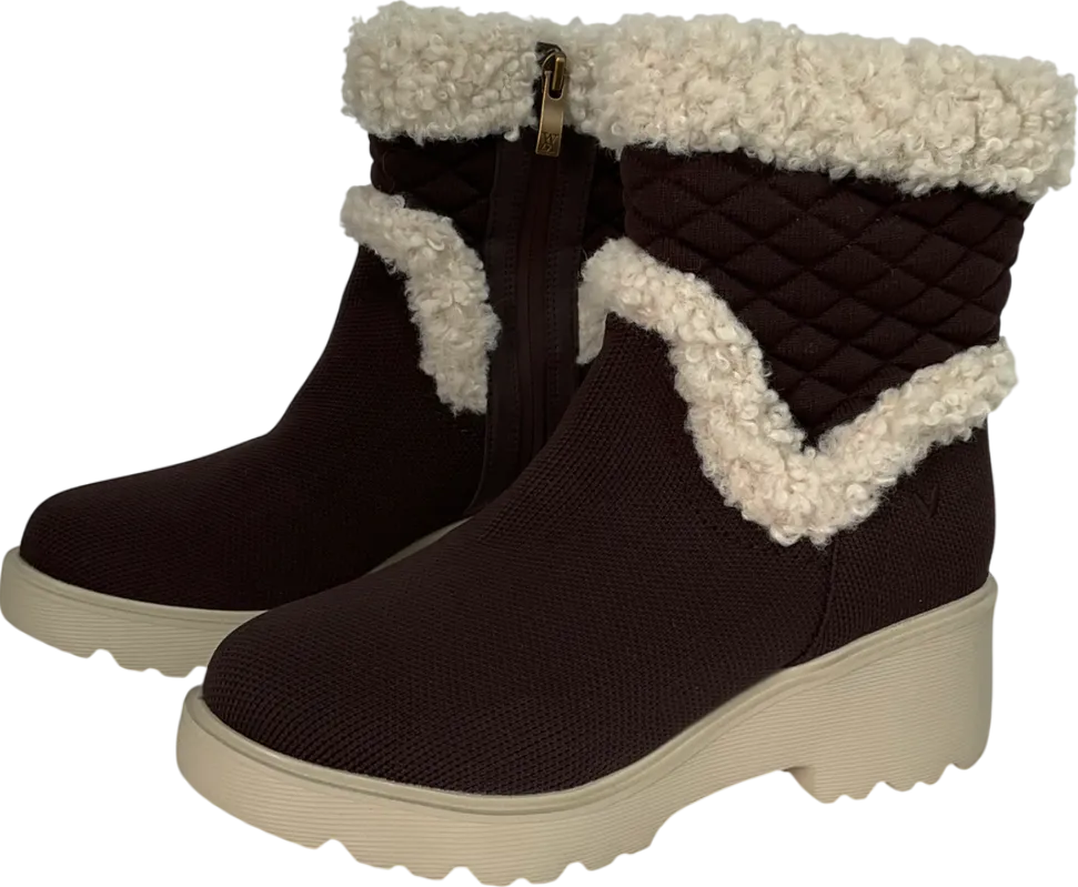 vivaia Brown Fluffy Round-toe Platform Chunky Wedge Boots UK 4 EU 37 👠