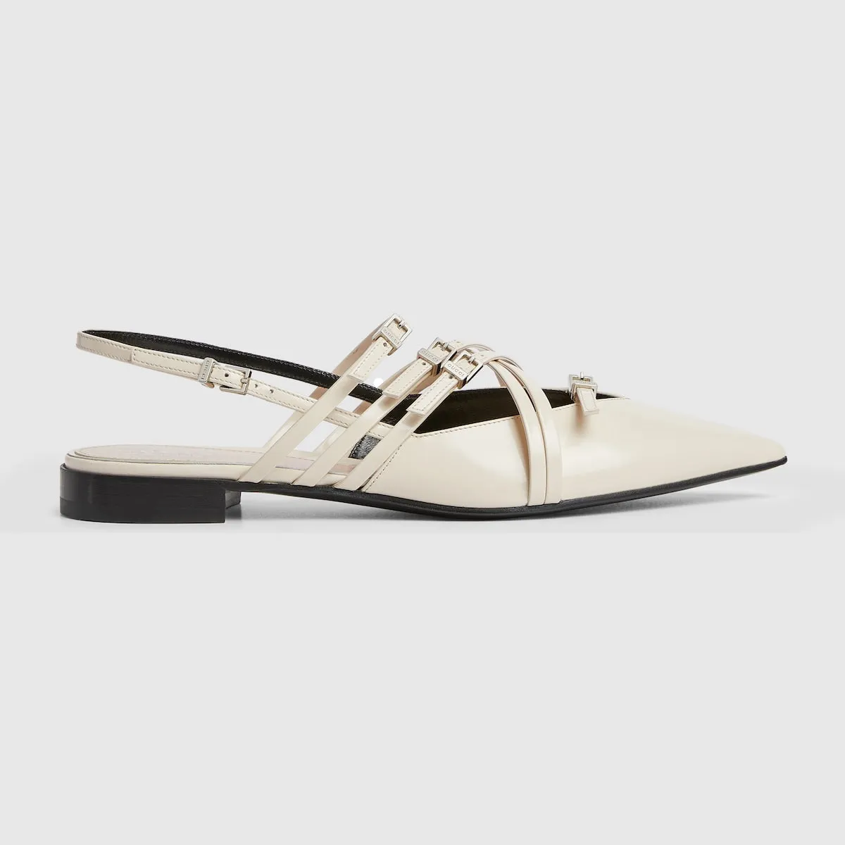 Women's strappy ballet flat